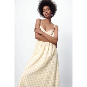 Gloria Embroidery Flowers Elastic Waist Halter Backless Slit Maxi Dress